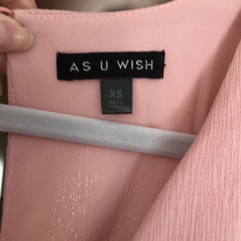 Pink romper - Picture 3 of 3